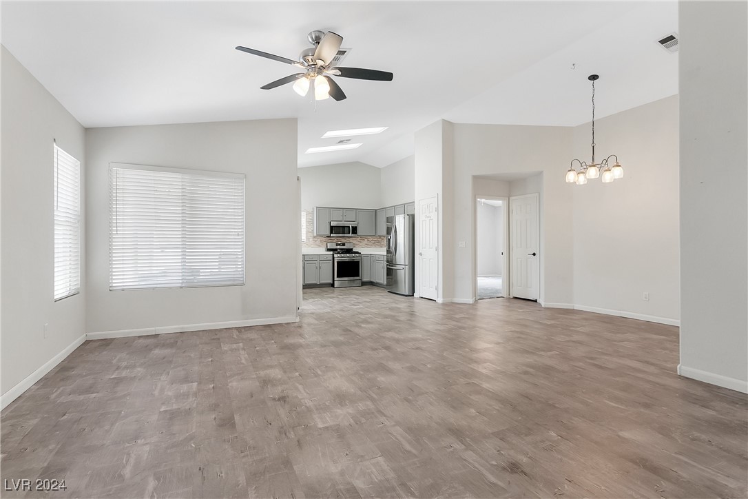 8001 Hesperides Avenue