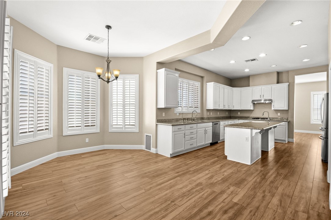 7412 Cardigan Bay Street