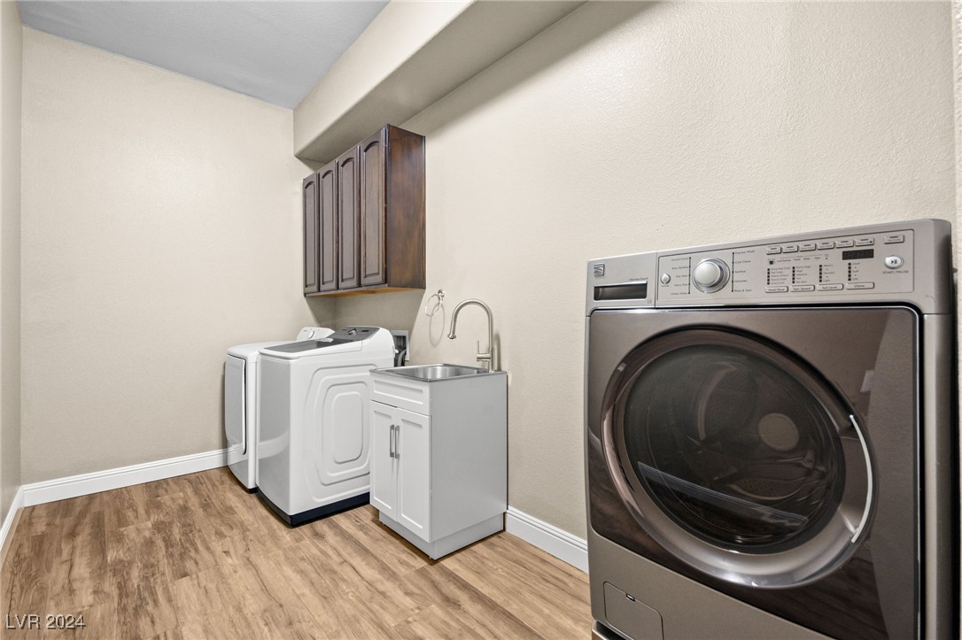 7412 Cardigan Bay Street