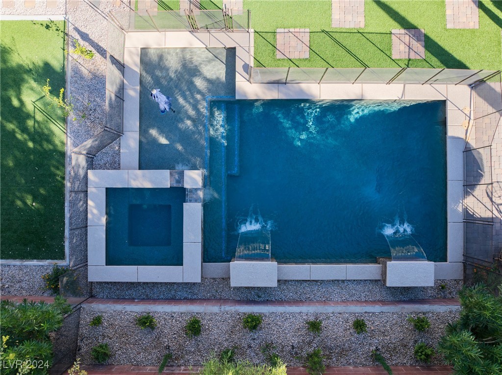 5529 Ashley Creek Street