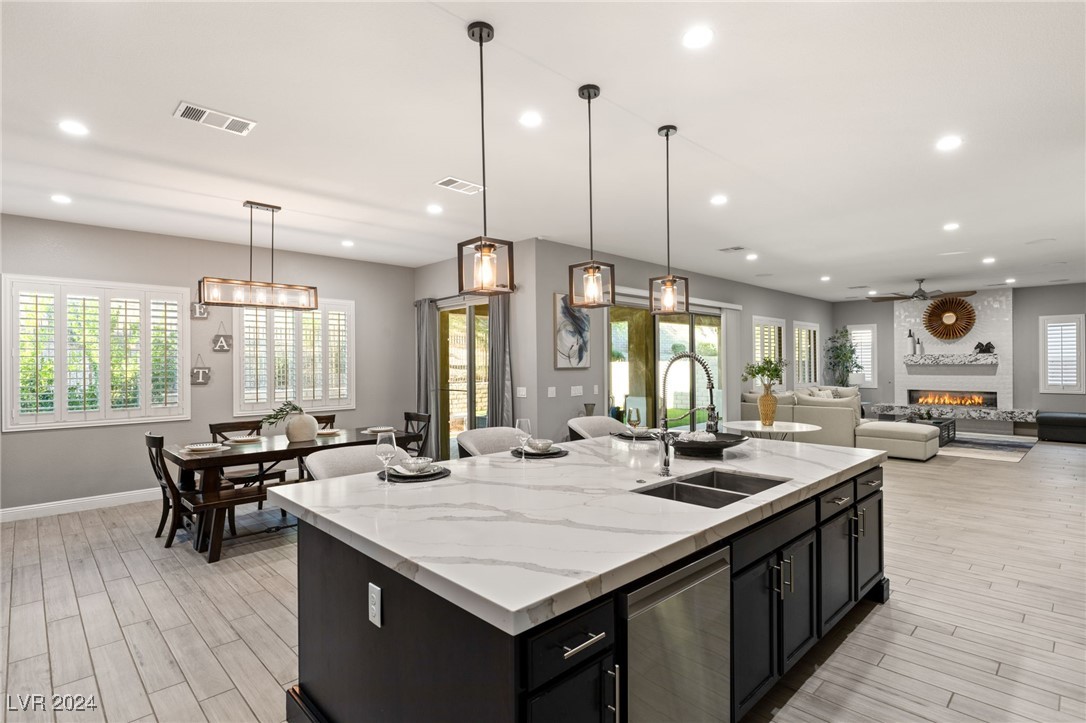 12020 Tramonto Avenue