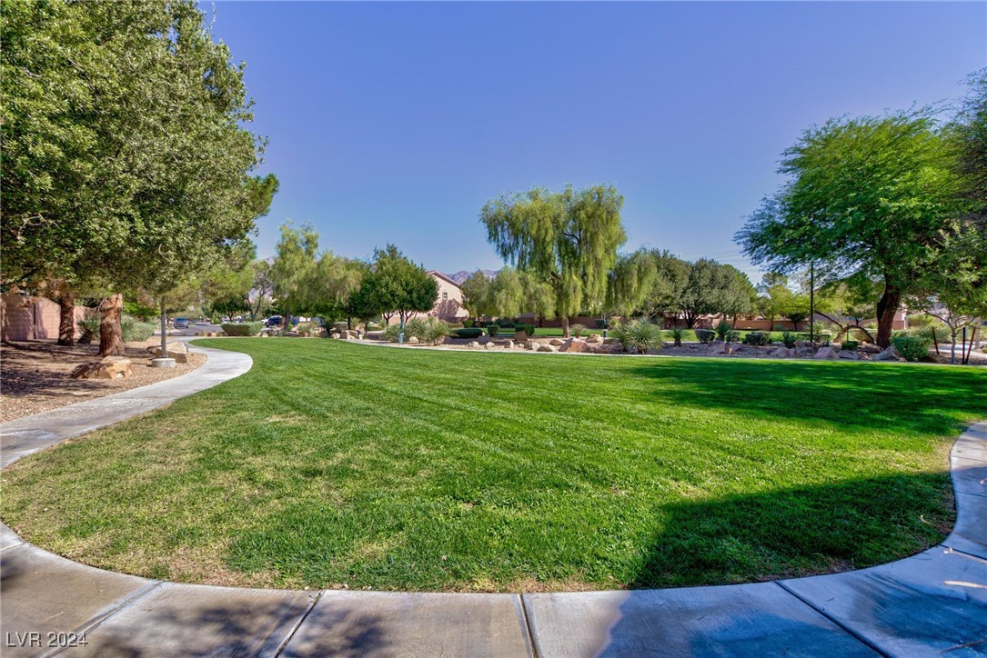 5012 Lone Wolf Avenue