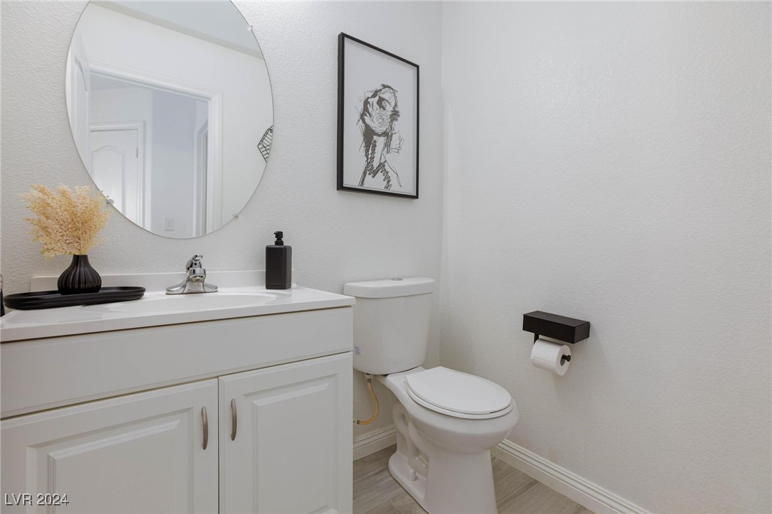 5012 Lone Wolf Avenue