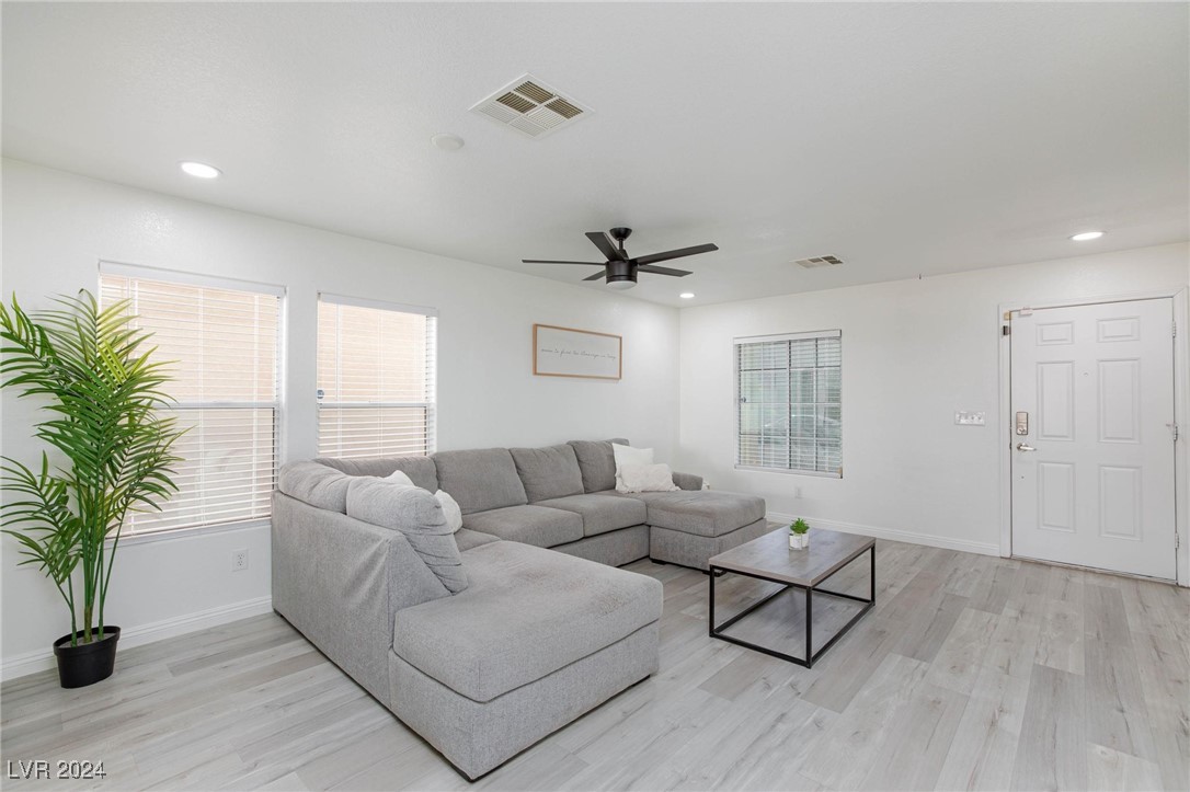 5012 Lone Wolf Avenue