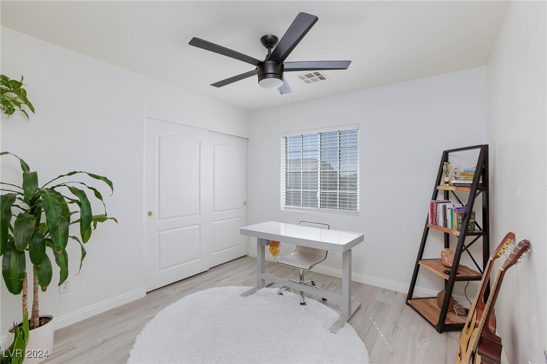 5012 Lone Wolf Avenue