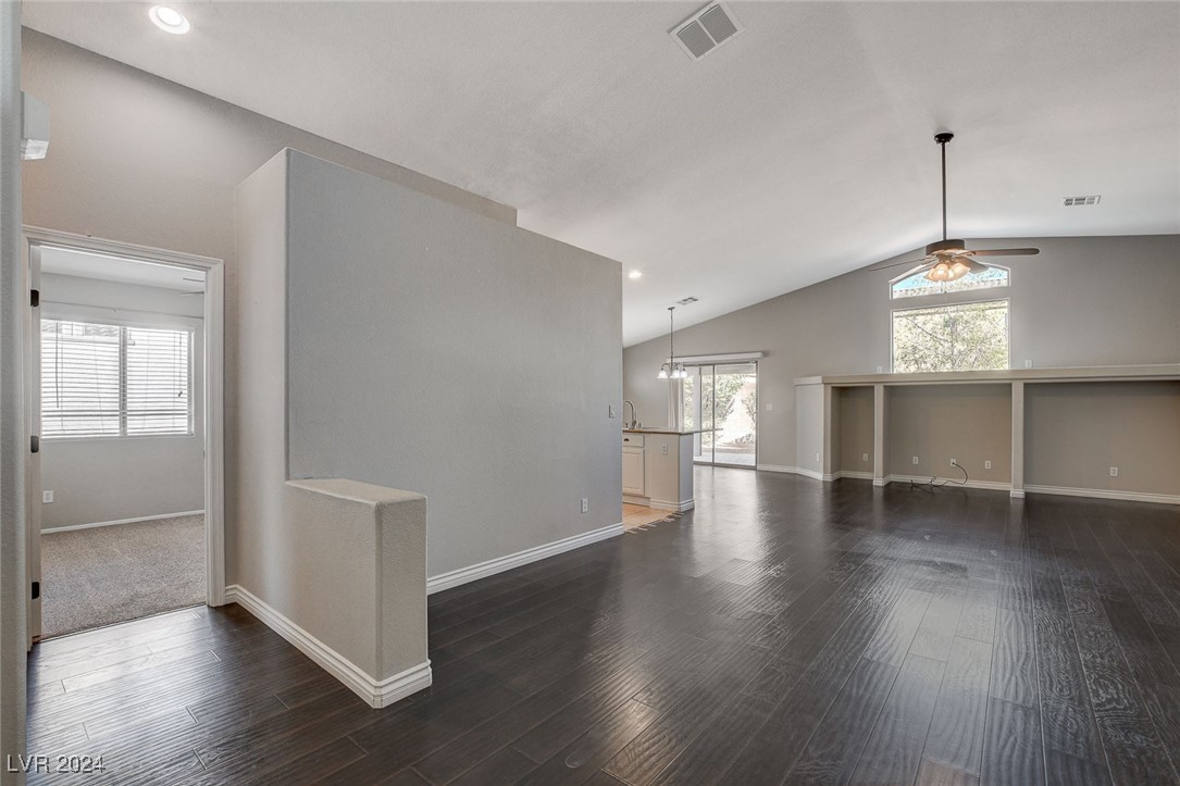 1120 Nevada Blaze Avenue