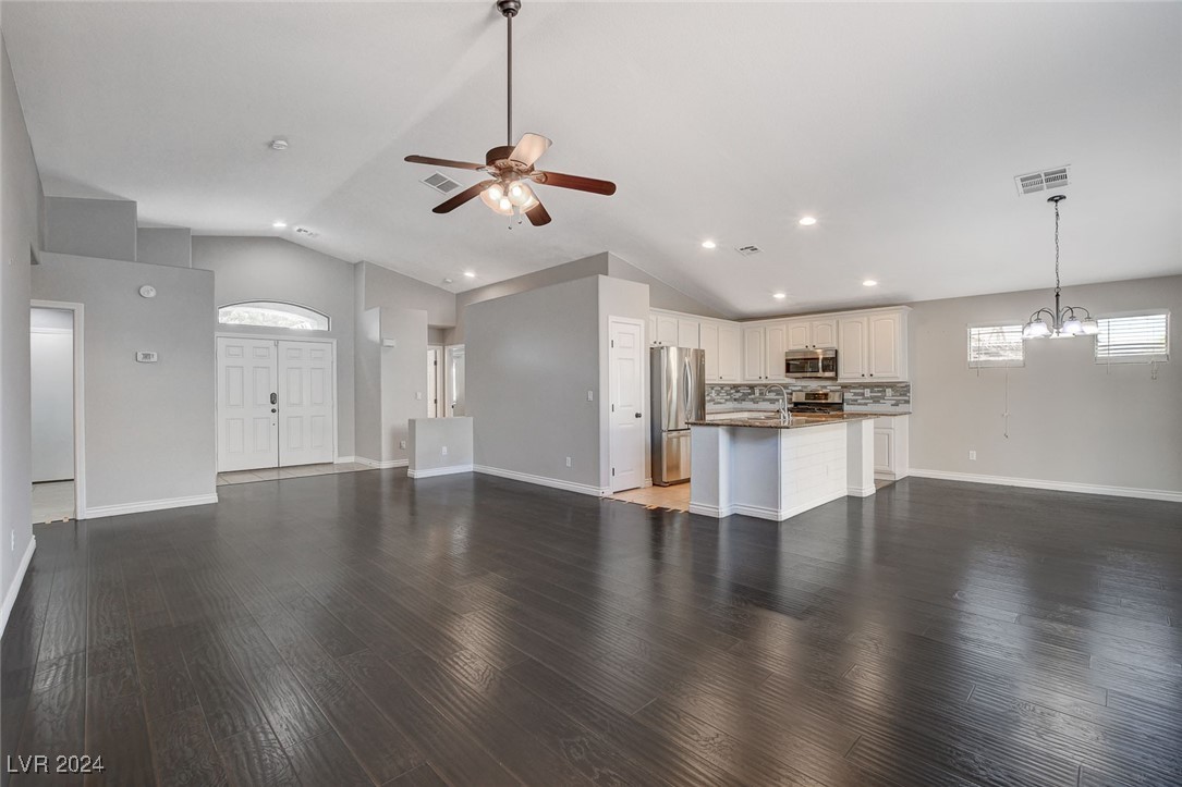 1120 Nevada Blaze Avenue