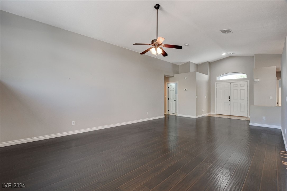 1120 Nevada Blaze Avenue