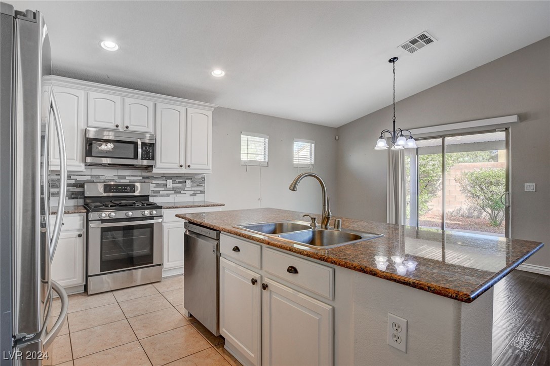 1120 Nevada Blaze Avenue