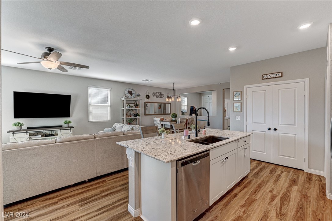 9542 Barnsley Point St