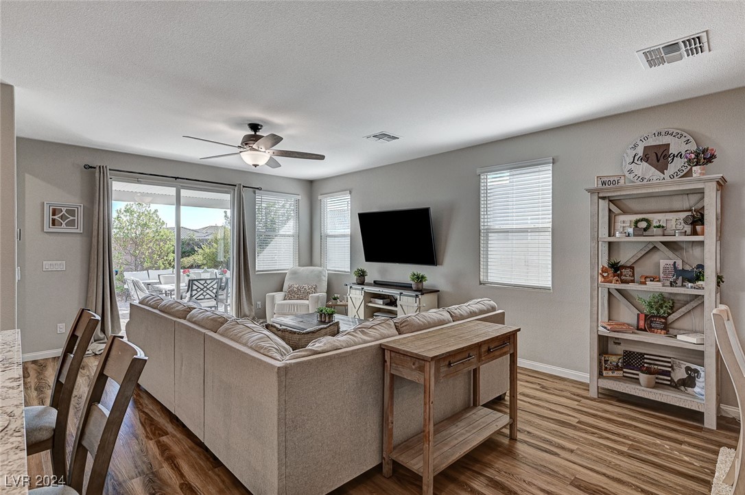 9542 Barnsley Point St