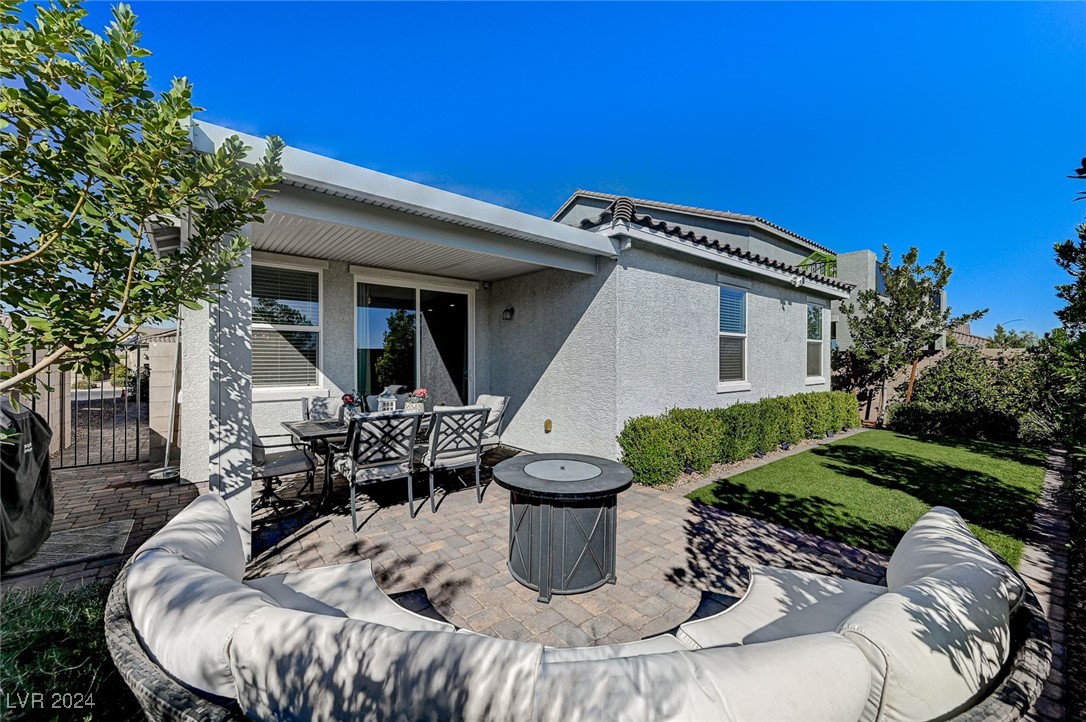 9542 Barnsley Point St