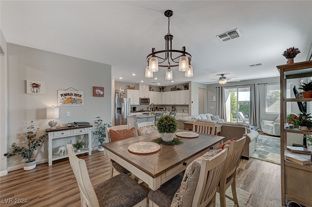 9542 Barnsley Point St