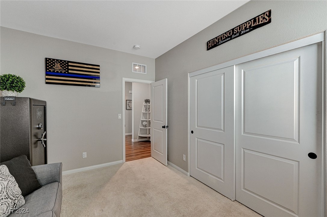 9542 Barnsley Point St