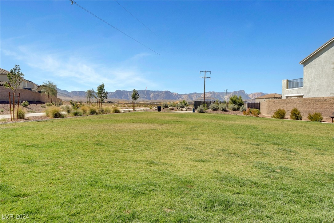 9542 Barnsley Point St