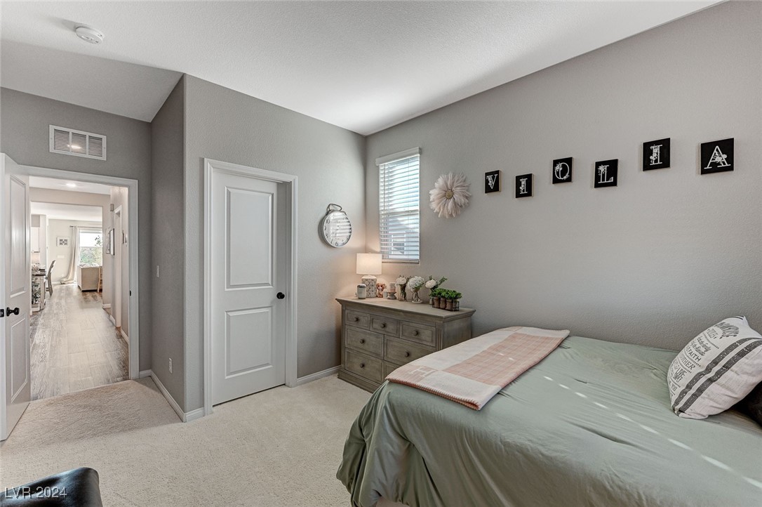 9542 Barnsley Point St