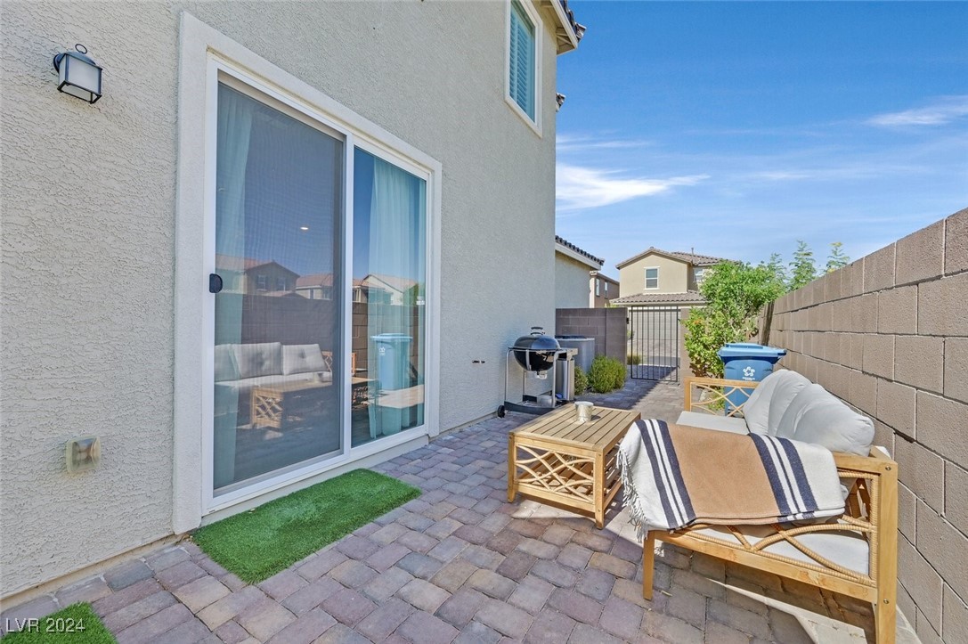 1120 Frye Mesa Avenue