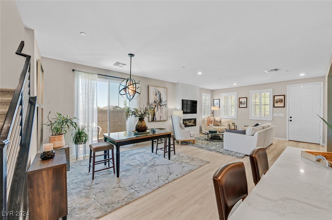 1120 Frye Mesa Avenue