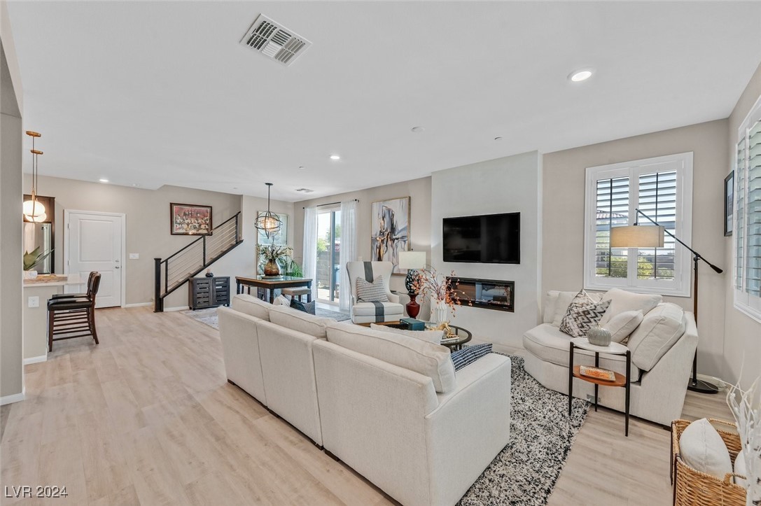 1120 Frye Mesa Avenue