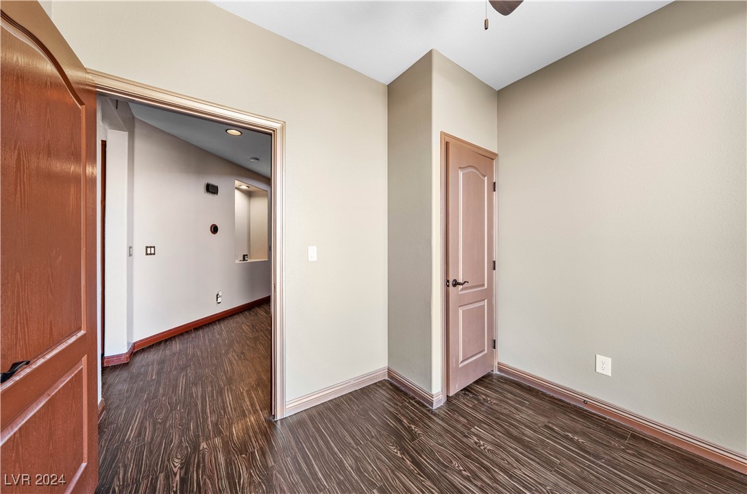 8108 Hopscotch Street
