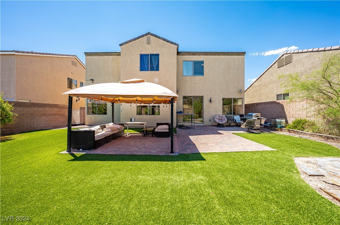 8108 Hopscotch Street