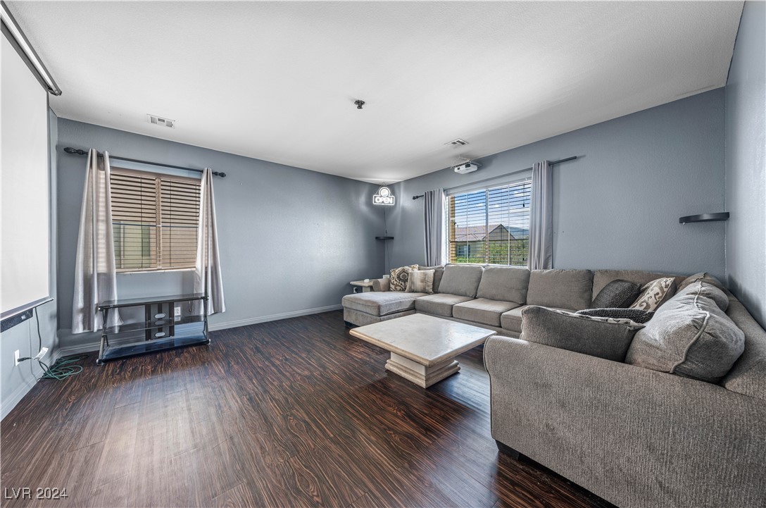 8108 Hopscotch Street