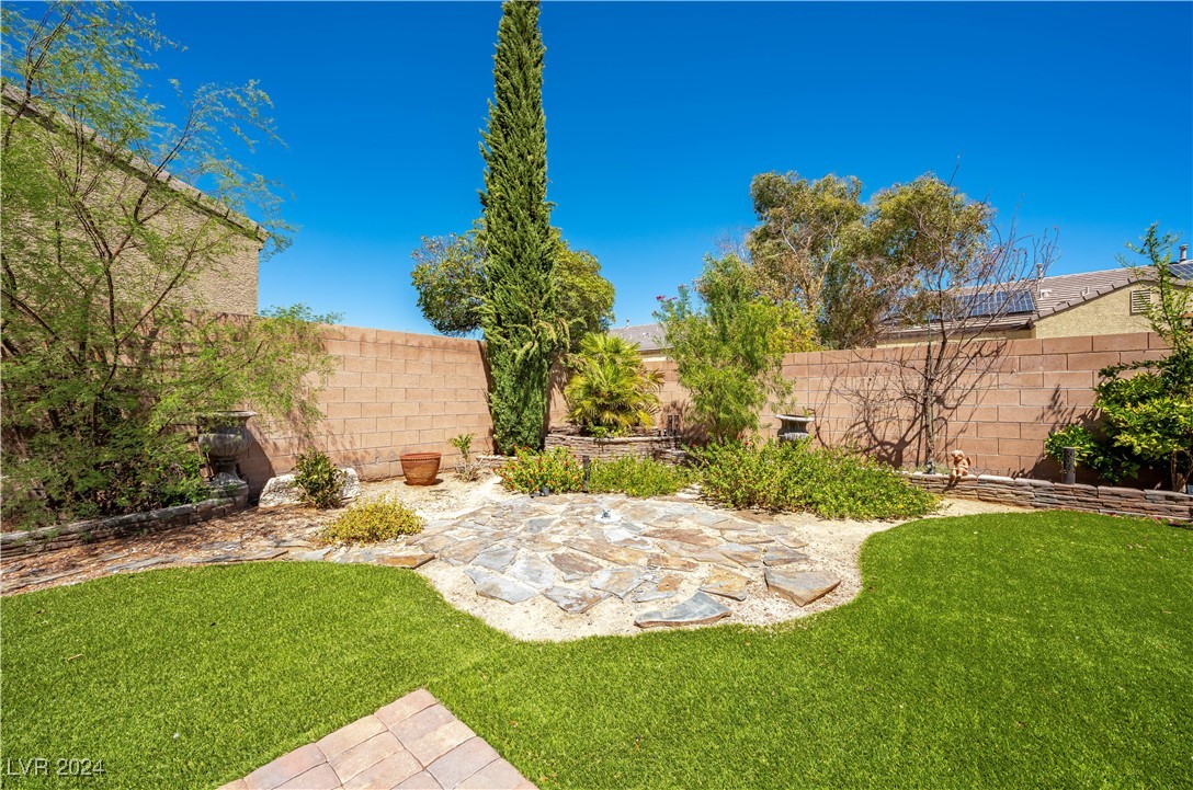 8108 Hopscotch Street