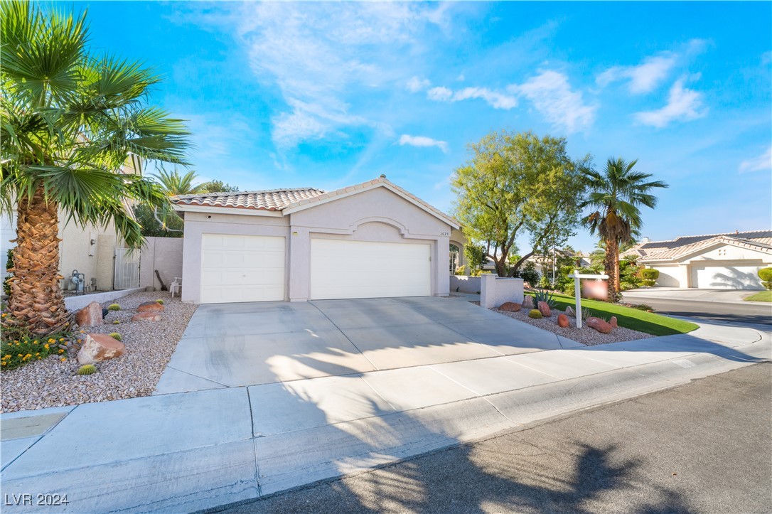 3029 Savona Circle