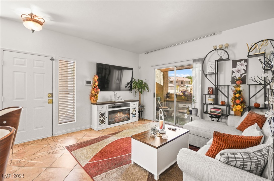 1881 West Alexander Road 1133