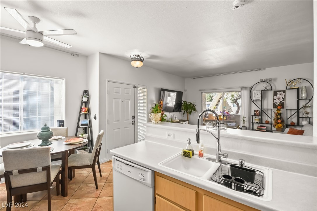 1881 West Alexander Road 1133