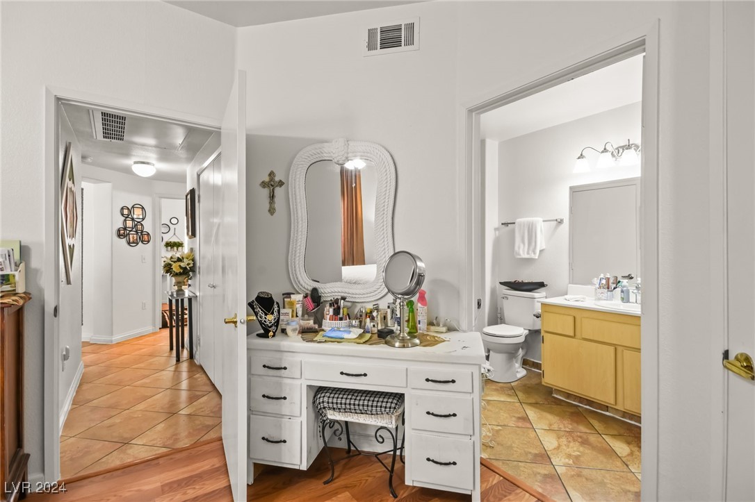 1881 West Alexander Road 1133