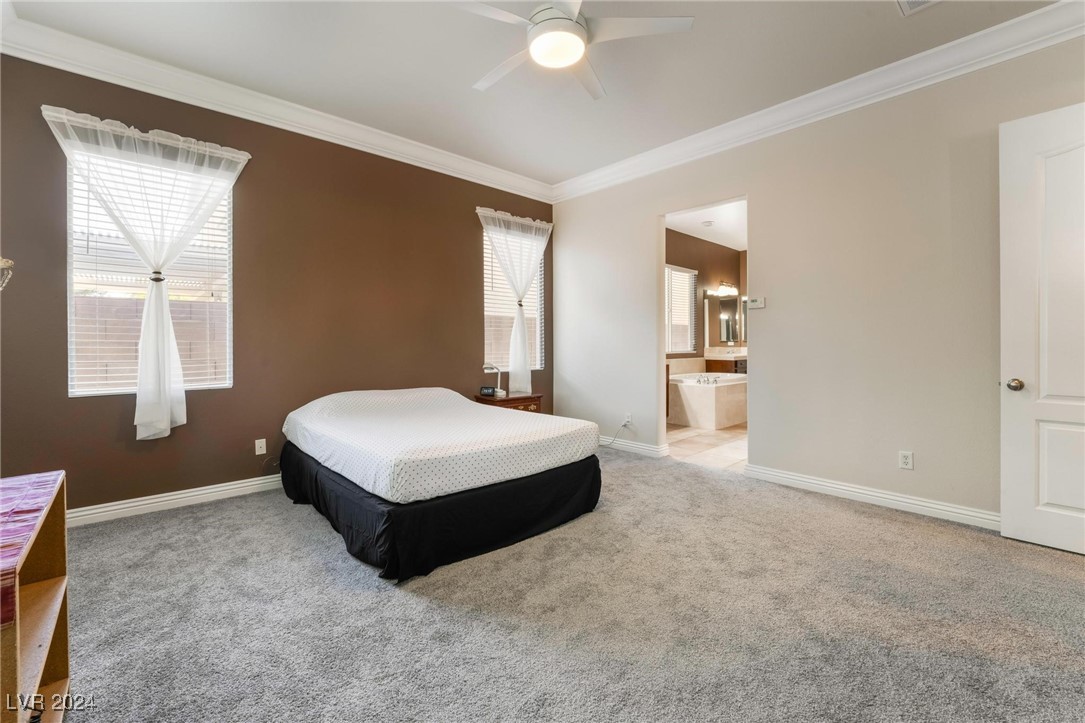 6904 Forest Gate Street