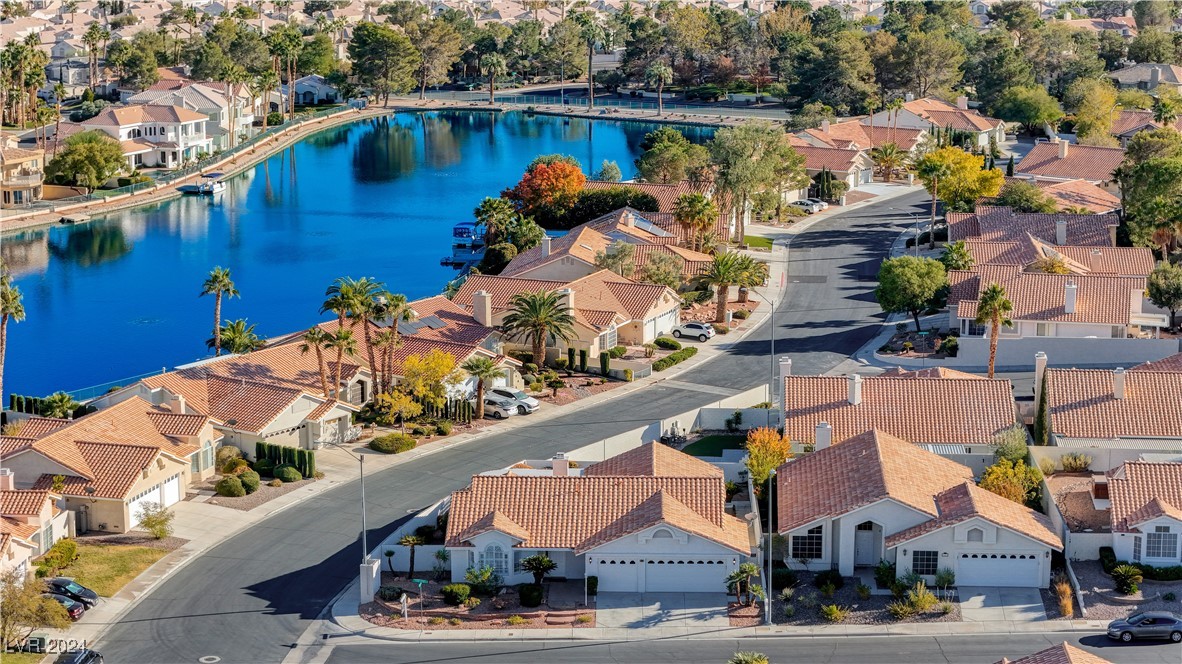 8201 Point View Court