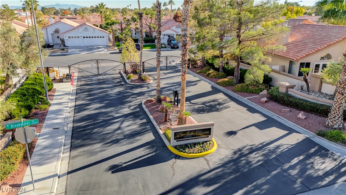 8201 Point View Court