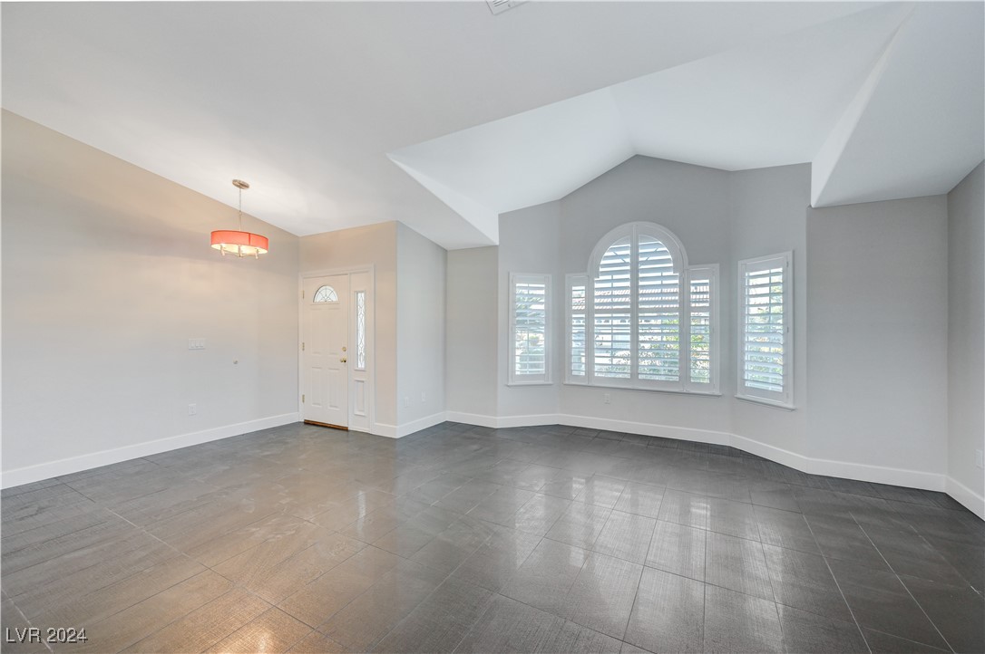 8201 Point View Court