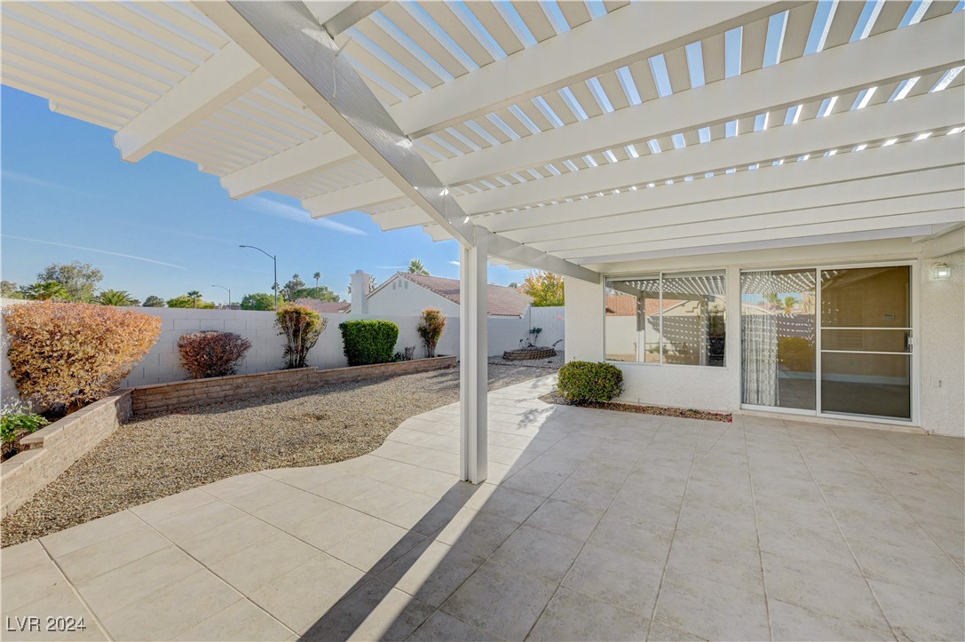 8201 Point View Court