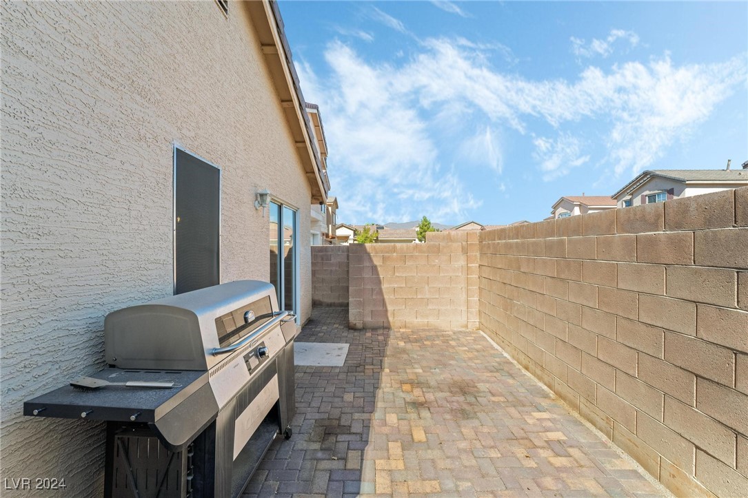 4524 Victoria Garden Avenue