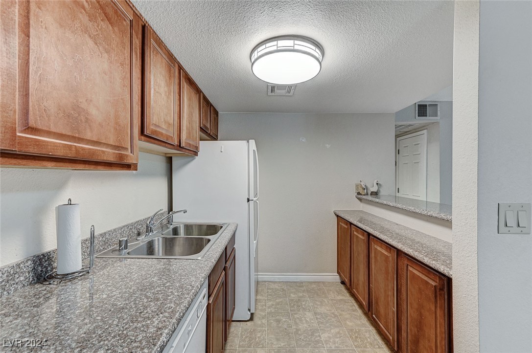 4460 Sandy River 51