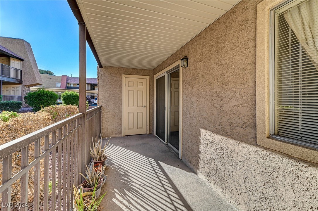 4460 Sandy River 51