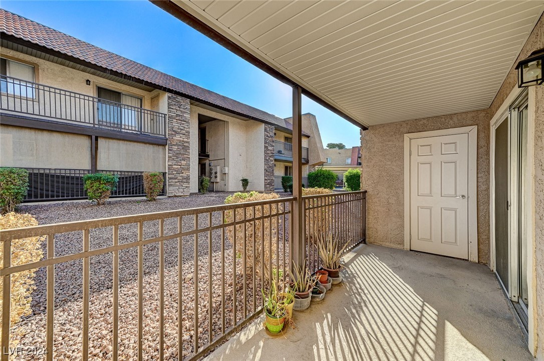 4460 Sandy River 51