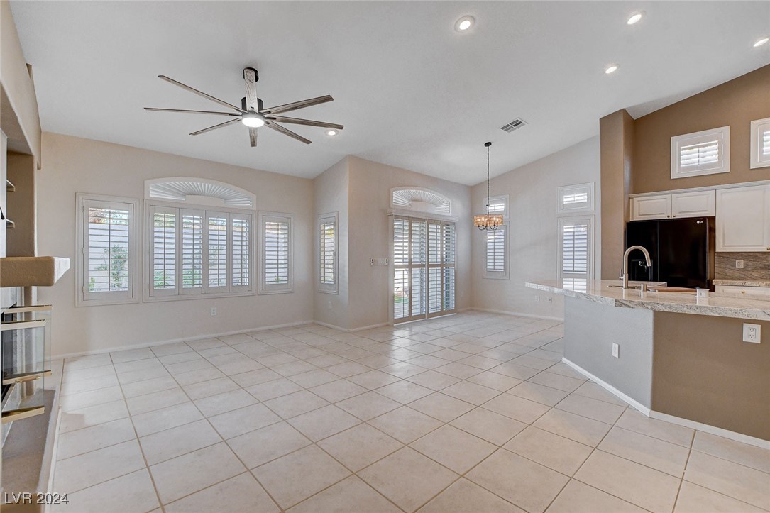 4771 Norwegian Street