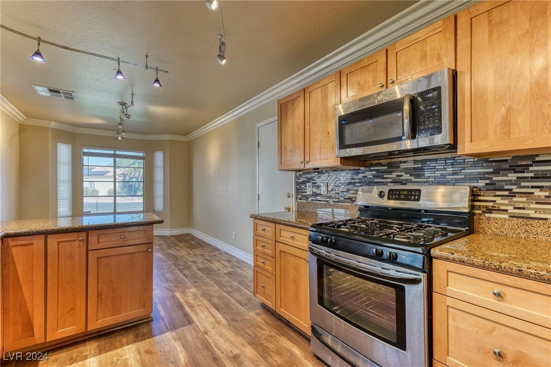 1719 Dynasty Drive