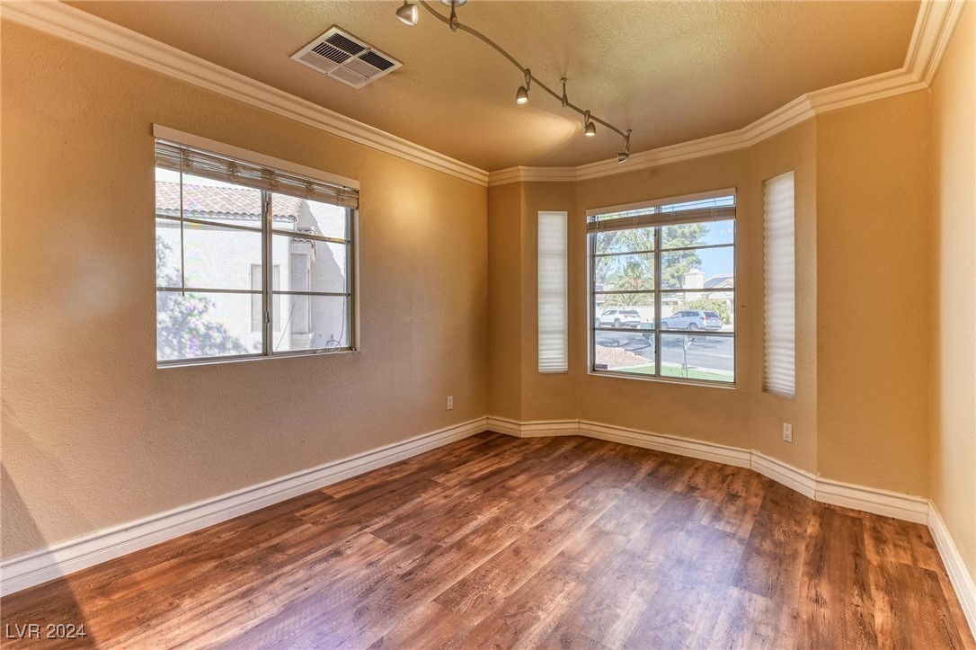 1719 Dynasty Drive