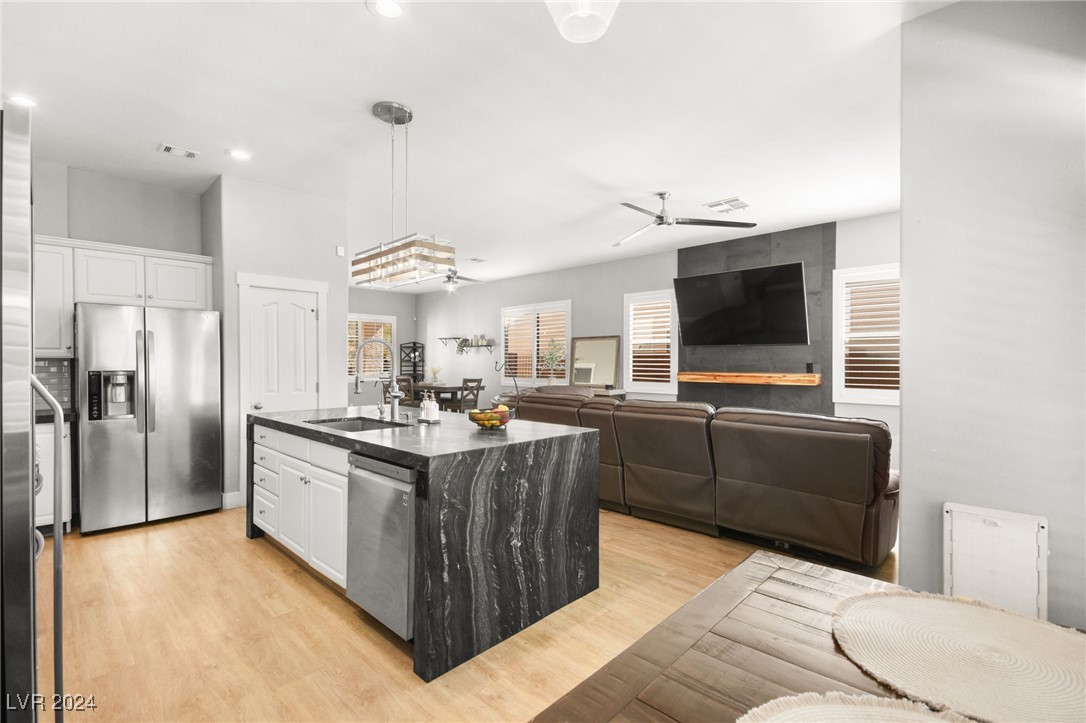 8871 Aurora Light Way