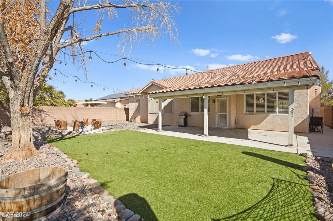 8871 Aurora Light Way