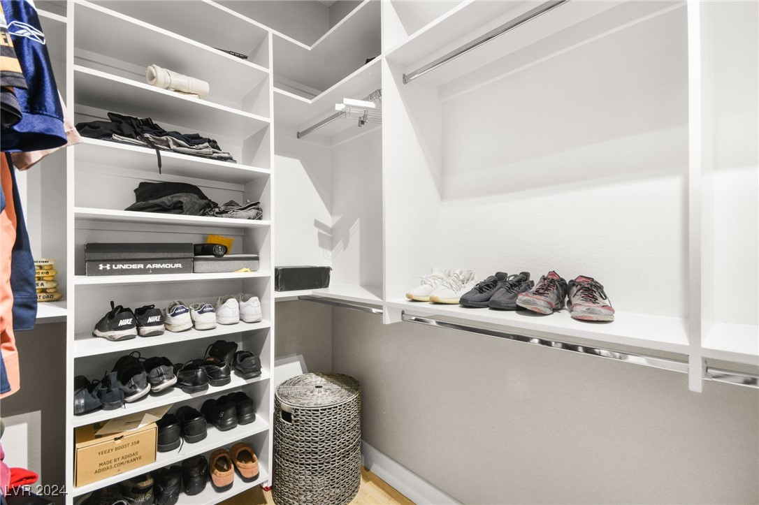 8871 Aurora Light Way