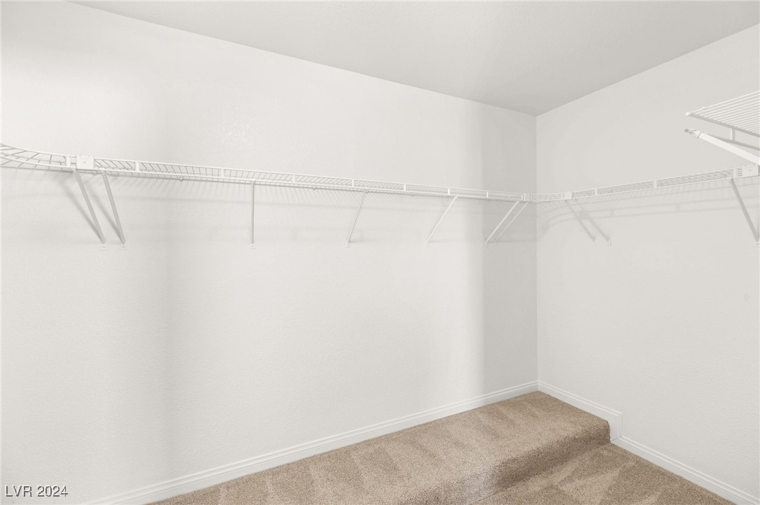 4400 Dunlap Crossing Street