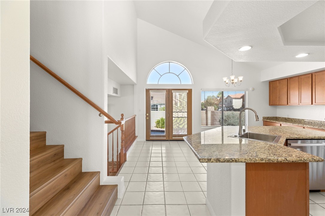 4400 Dunlap Crossing Street