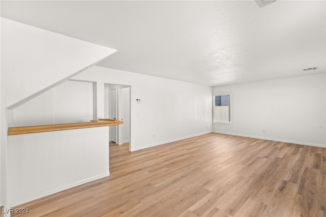 4400 Dunlap Crossing Street