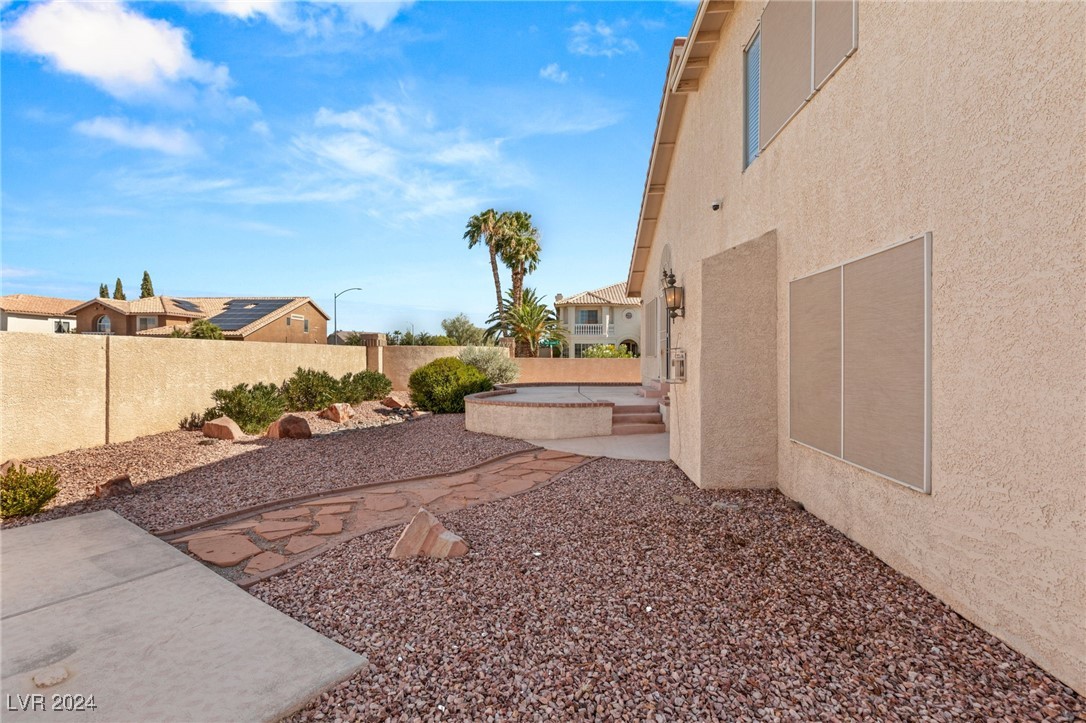 4400 Dunlap Crossing Street